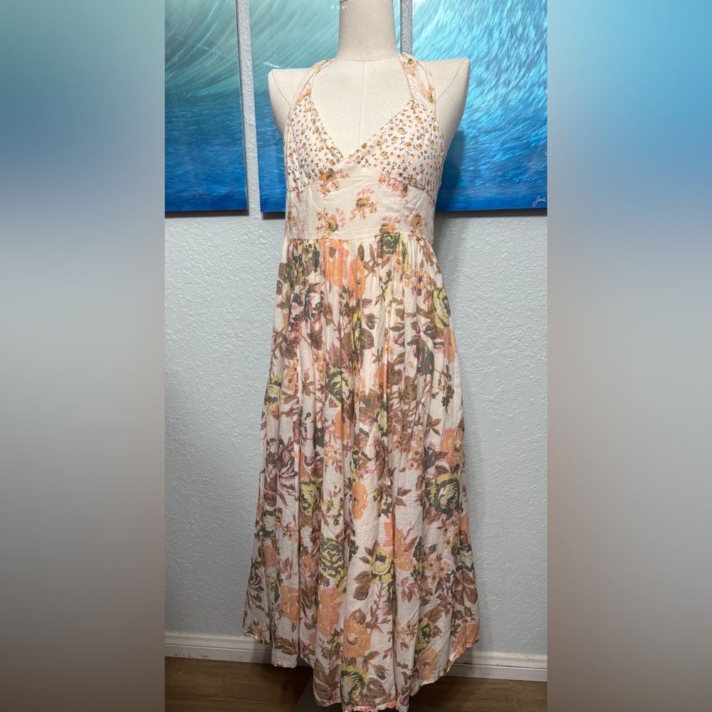 Free People - Picture 2 of 3